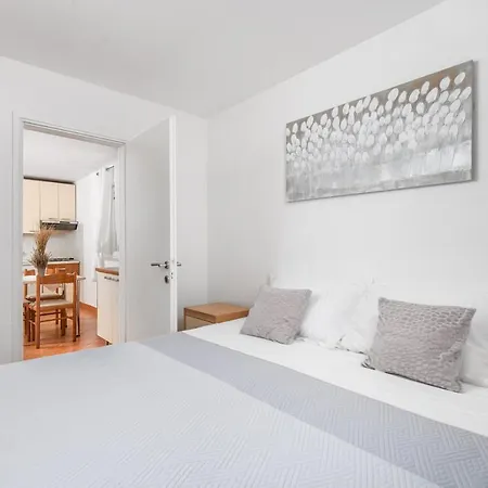 Dvorine Apartment Tisno