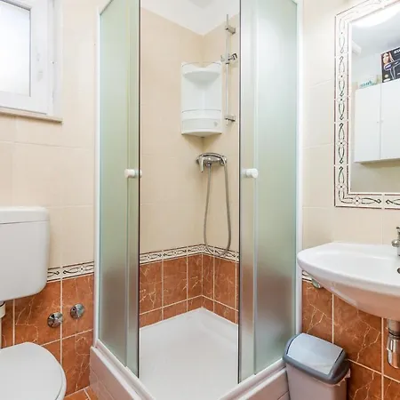 Appartement Dvorine Tisno