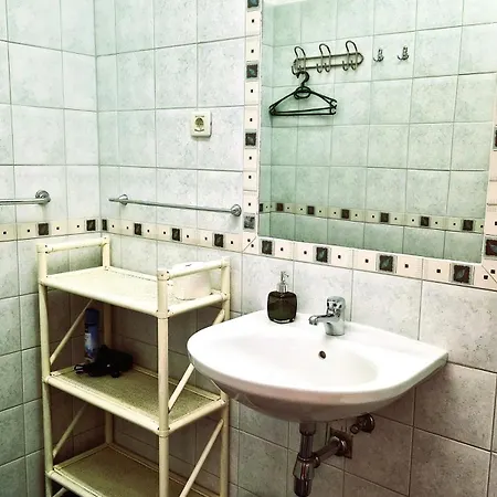 Apartment Dvorine *