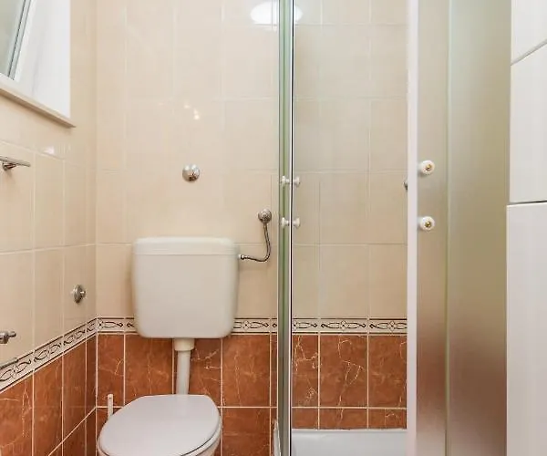 Dvorine * טיסנו