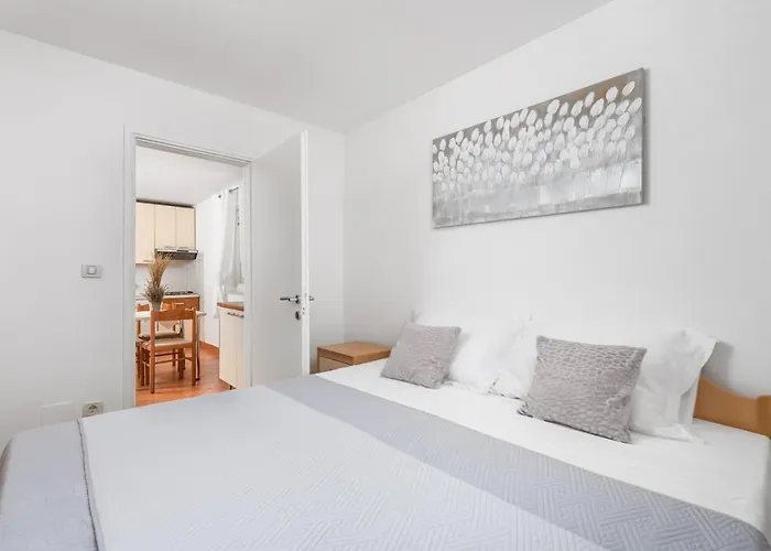 Dvorine Apartmán Tisno